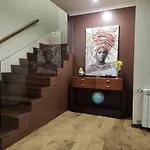 Casa Com Piscina 10 Pessoas - 5 Min Da Villa *