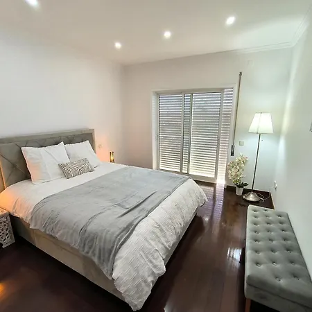 Casa Com Piscina 10 Pessoas - 5 Min Da