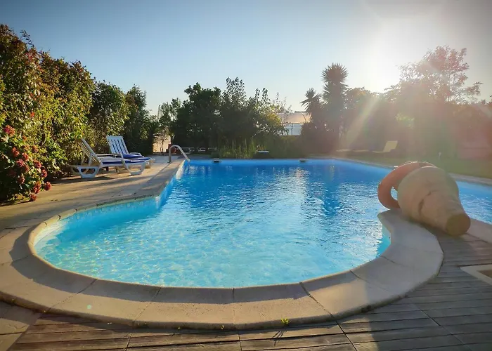 Casa Com Piscina 10 Pessoas - 5 Min Da Villa *