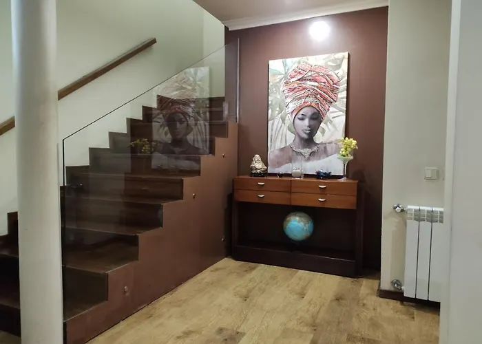 Casa Com Piscina 10 Pessoas - 5 Min Da Villa *